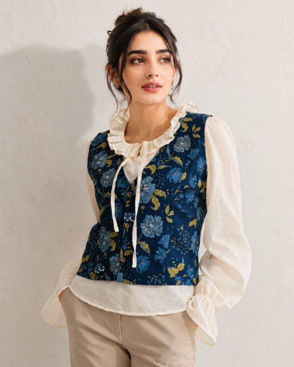 Vest Mul Ruffle Top