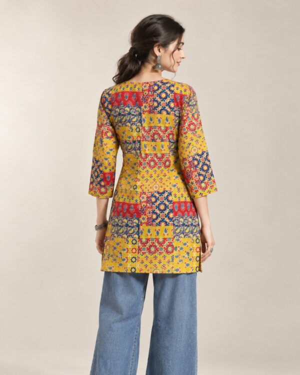 Short Kurti